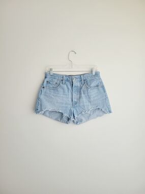 LEVI'S 501 Light Blue Denim High-Waist Women’s Cut Off Festival Shorts